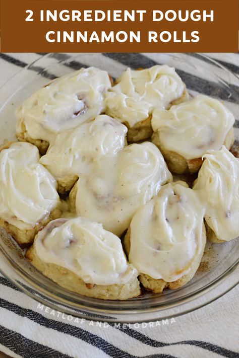 2 Ingredient Dough Cinnamon Rolls are quick and easy and made with just two ingredients in the dough -- Greek Yogurt and self rising flour! Make delicious cinnamon rolls with this easy Weight Watchers dough recipe! 2 Ingredient Dough, My Country Table, Healthy Cinnamon Rolls, Easy Cinnamon Rolls Recipe, Cinnamon Biscuits, Pumpkin Muffins Easy, Cinnamon Roll French Toast, Rolls Homemade, Gluten Free Cinnamon Rolls