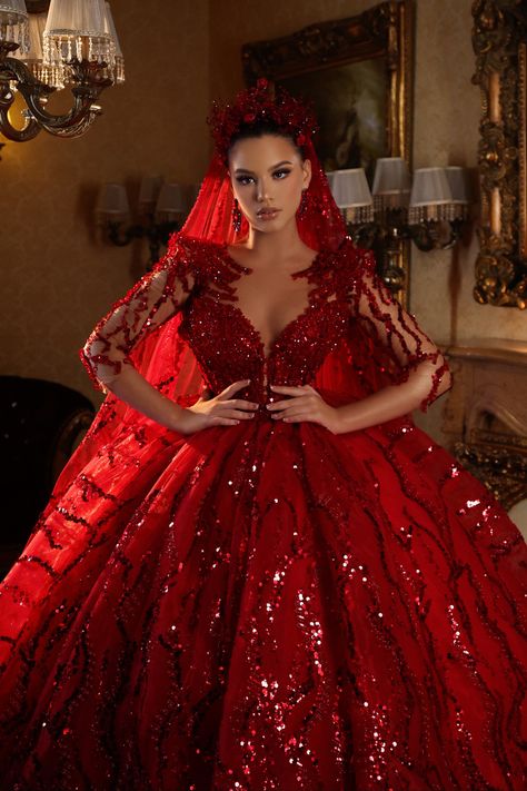 Quarter Sleeve Wedding Dress, Wedding Dress Sparkly, Frida Xhoi Xhei, Red Wedding Gowns, Red Ball Gown, Quinceñera Dresses, Red Bridal Dress, Red Wedding Dress, Quince Dress