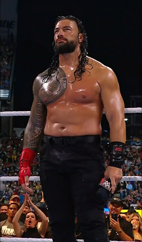 Roman Reigns Hot Pics, Roman Pfp, Roman Reigns Wife, Roman Reigns Wrestlemania, Reign Hairstyles, Roman Reigns Tattoo, Roman Reign, Roman Reigns Family, Roman Reigns Smile