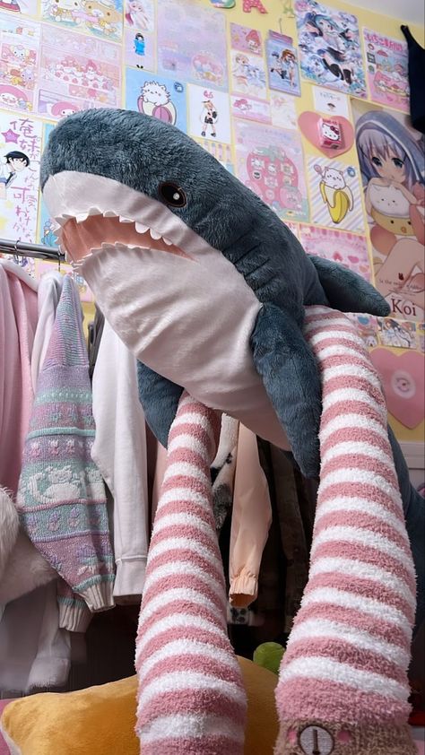 Shark Plushies Aesthetic, Kawaii Shark Clothes, Cute Shark Plush, Shark Plushie Ikea, Huge Shark, Cutecore Plush Shark, Fem Boy Outfits, Pink Shark, Shark Plush