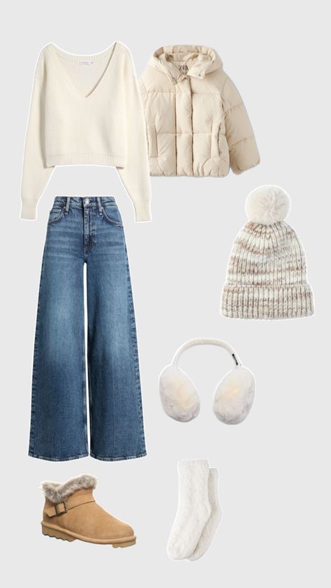 Fall and winter outfit Cold Day Winter Outfits, Cute Winter City Outfits, Snow Outfit Inspo Women, Snow School Outfits, Snow Clothes Aesthetic, Walking Outfits Winter, Nyc Outfit Inspo Winter, Tourist Outfit Winter, Cold Outfits Winter Aesthetic