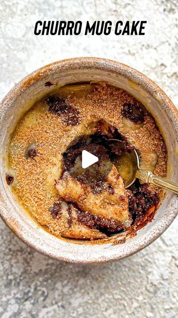 Divya Sharma | Healthy & Easy Recipes on Instagram: "RECIPE BELOW 👇🏽 ⁣ 🧁 CHURRO MUG CAKE 🧁 ⁣ ⁣ Fancy making a churro mug cake in under a minute?! Then you’re on the right page 👀 ⁣ ⁣ Plus all you need is 6 simple ingredients. ⁣ ⁣ Oh and it’s vegan and nut free ☑️ ⁣ ⁣ Enjoy 😊 ⁣ ⁣ DB x ⁣ ⁣ INGREDIENTS ⁣ ⁣ ▪️3 tbsp plain flour⁣ ▪️1/8 tsp baking powder⁣ ▪️1 tbsp maple syrup/liquid sweetener⁣ ▪️3 tbsp m*lk⁣ ▪️1 tbsp chocolate chips (optional)⁣ ▪️1 tsp sugar ⁣ ▪️1/4 tsp cinnamon ⁣ ⁣ METHOD⁣ ⁣ ▪️In a microwaveable safe mug, mix together the first 5 ingredients ⁣ ▪️Microwave for 30 seconds to 1 minute (took about 50 seconds at 1000w)⁣ ▪️Mix together the sugar and cinnamon and sprinkle over mug cake. And enjoy! ⁣ ⁣ #churros #churrosmugcake #healthychurros #mugcake #healthysnacks #recipe #easyr Churro Mug Cake, Microwave Churro, Healthy Easy Recipes, Cookie In A Mug, Healthy Easy, Plain Flour, Mug Cake, Nut Free, Chocolate Chips