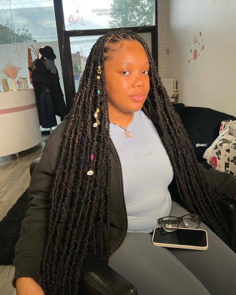 Infinity locs now available for booking + junk loc as a add on 😍 Use code “school” for $20 off soft locs + distressed locs • Book under: Distressed locs; 32” infinity locs + junk loc ⁃ Located in Queens, NY📍 • • - • • • • #invisiblelocsnyc #nychairstylist #softlocsny #knotlessbraidsnyc #distressedlocsnyc #nitalocsny #butterflylocsny #fauxlocsny #locsbynayy #retwistnyc Distressed Locs With Curls, Soft Locs Bun, Infinity Locs, Locs With Curls, Locs Distressed, Distressed Locs, Locs Bun, Soft Locs, Queens Ny