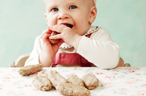 Banana Teething Rusks | Snack Recipes | GoodtoKnow Rusks Recipe, Rusk Recipe, Baby Puree, Baby Weaning, Heart Food, Rice Cereal, Food Style, Our Baby, Baby Food