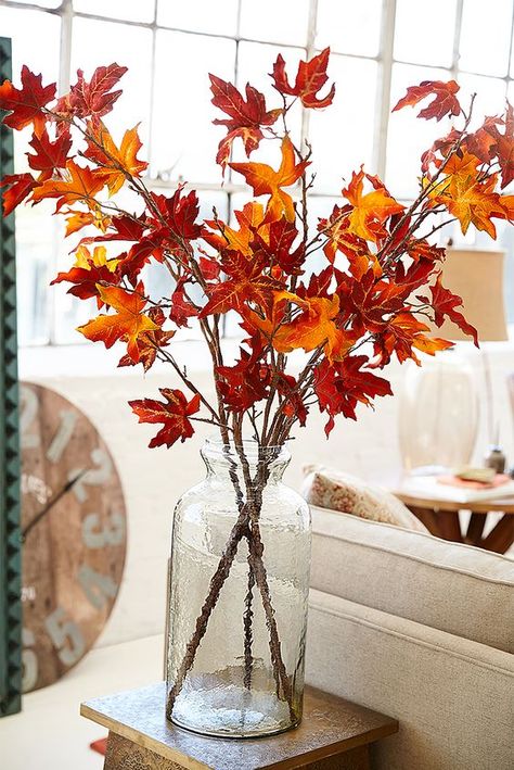 Autumn Leaves Craft, Neutral Fall Decor, Dekor Diy, Fall Deco, Autumn Decorating, Fall Halloween Decor, Fabulous Fall, Deco Floral, Fall Centerpiece