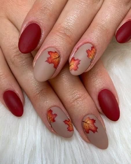 Nails Inspiration Red, Maple Leaf Nail Art, Leaf Nail Art, Fall Leaves Nail Art, Nails Holiday, Simple Fall Nails, Fall Gel Nails, Cute Simple Nails, Fall Nail Art Designs