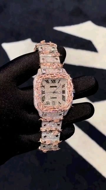 Iced Out Grillz, Chains Aesthetic, Diamond Grillz, Streetwear Jewelry, Hip Hop Chains, Vvs Diamond, Cartier Watch, Diamond Chain, Custom Watch