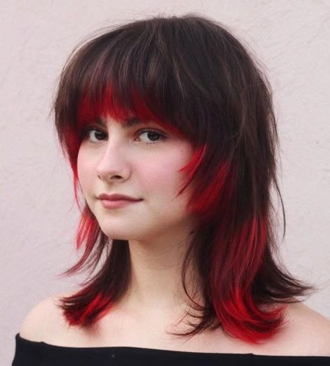 Shoulder Length Cut with Thick Bangs and Block Color Halo Hair Colors, Red Hair Streaks, Octopus Haircut, Shoulder Length Hair With Bangs, Color Block Hair, Hair Job, Medium Layered Haircuts, Shaggy Haircuts, Medium Layered