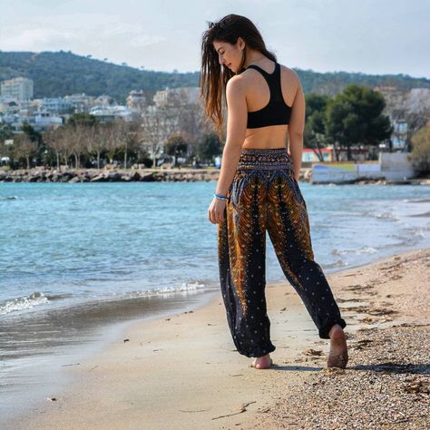 Peacock Pants, Night Wears, Relaxation Yoga, Black Harem Pants, Bohemian Pants, Boho Yoga, Relaxing Yoga, Ordinary Day, Yoga Exercise