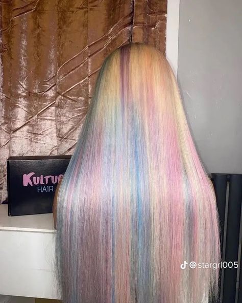 Custom Color Wigs, Skunk Hair, Abbey Bominable, Color Wigs, Cute Hair Colors, High Hair, Dyed Hair Inspiration, Multicolored Hair, Pretty Hair Color