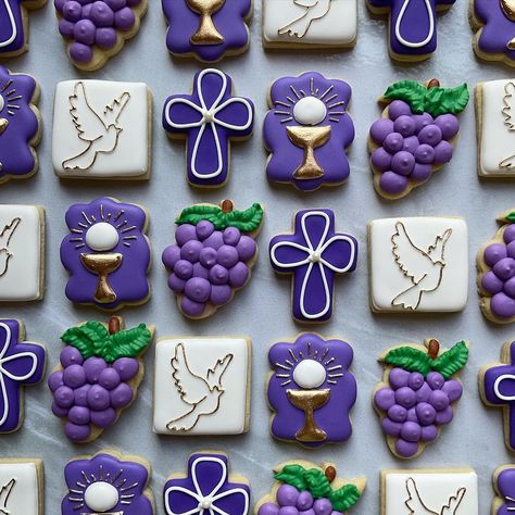 The Cookie Box | Sugar Cookies | Minis de primera comunión 💜🕊 . #firstcommunioncookies #firstcommunion #sugarcookies #decoratedcookies #primeracomunion | Instagram Cross Cookies, Grape Bunch, Cookie Box, Cookie Designs, First Communion, The Purple, Bright Color, Cookie Decorating, Sugar Cookies