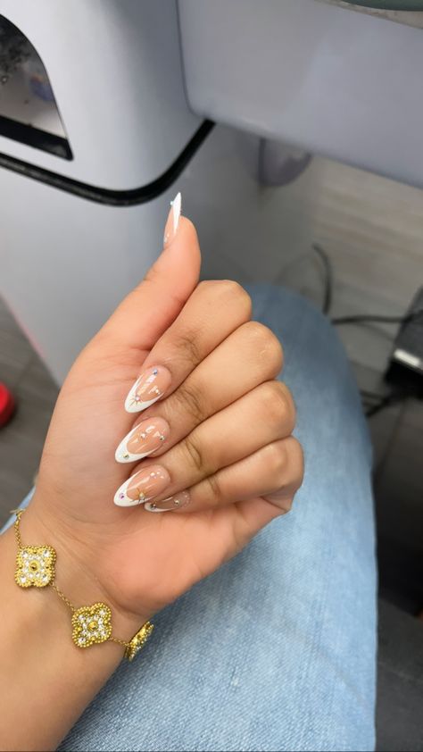 Rich Girl Nails, Latina Graduation, Nails Latina, Adelaine Morin, Luxury Girl, Aesthetic Coquette, Girls Nails, Clean Hands, Rich Girl