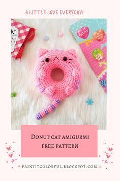 Donut Craft, Crochet Stuffies, Donut Cat, Crochet 101, Donut Pattern, Yarn Patterns, Cute Amigurumi, Sock Monkeys, Crochet Fun