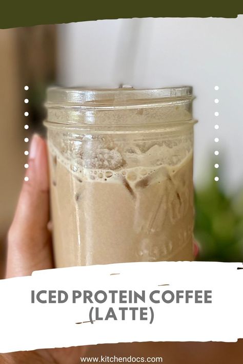 Iced Protein Coffee, Protein Powder Coffee, Instant Coffee Recipes, Coffee Protein Smoothie, Cappuccino Recipe, Protein Milkshake, Protein Powder Smoothie, Almond Milk Latte, Clean Simple Eats