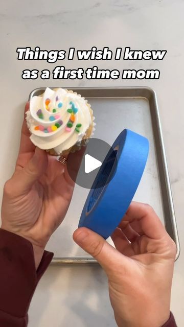 Lisa Flom on Instagram: "How did I not know this sooner? #mom #momhack #cupcake #moms #dessert #recipe #motherhood #toddler #birthday #birthdayparty #momsofinstagram" Toddler Cupcakes, Muffins For Moms Decorations, Muffins With Mom Decorations, Happy Birthday Mom Cupcakes, Toddler Birthday, Mom Hacks, Mommy Life, Birthday Cupcakes, Dessert Recipe