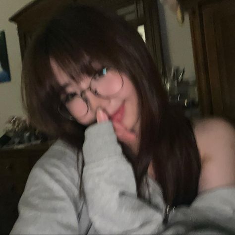 #bangs #asian #asiangirl #glassesgirl #glasses #brownhairbang Asians With Bangs, Wispy Bangs Glasses, Asian With Glasses, Glasses With Bangs, Wispy Bangs With Glasses, Glasses And Bangs, Asian Girl With Glasses, Asian Hair Bangs, Bangs With Glasses