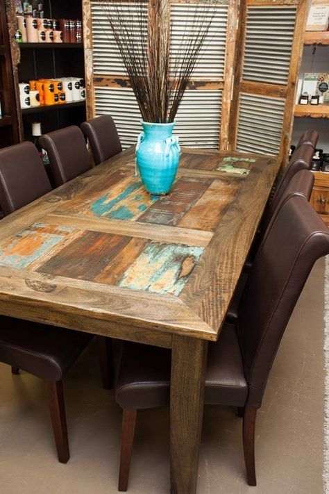 DIY: Recycle Your Old Doors - The New Profitable Business - Beauty and the Mist Old Door Tables, Door Dining Table, Old Door Projects, Door Table, Doors Repurposed, Barbie Kitchen, Diy Recycle, Old Door, Diy Furniture Table