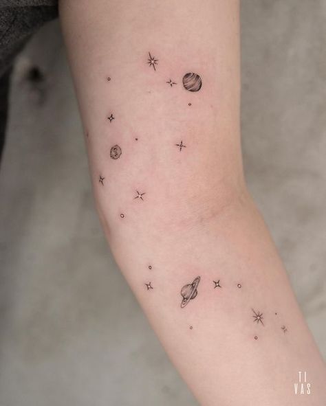 Mini Space Tattoo, Galaxy Tattoo Shoulder, Shoulder Space Tattoo, Space Fine Line Tattoo, Star And Planet Tattoo, Fine Line Galaxy Tattoo, Fine Line Space Tattoo, Small Space Tattoo Ideas, Small Universe Tattoo