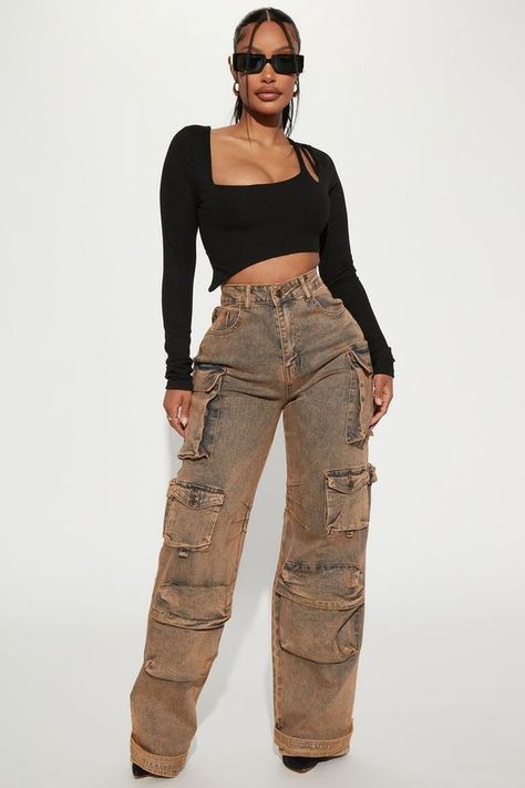 Modeling Clothes, Hot Summer Outfits, Outfit References, Booties Outfit, Cute Nike Outfits, Boujee Outfits, Fasion Outfits, Cargo Pants Outfit, Fashion Nova Outfits