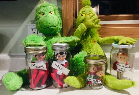 Elf On The Shelf Grinch Kisses, Shrunken Elf On The Shelf, Grinch And Elf Ideas, Elf Vs Grinch Ideas, Grinch Vs Elf On The Shelf, Grinch And Elf On The Shelf Funny, Elf On The Shelf With Grinch, Elf On Shelf Grinch Ideas, Elf On The Shelf And Grinch Ideas