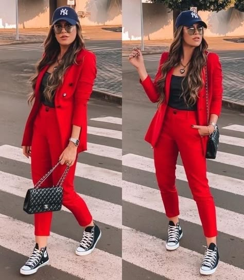 Red Blazer Outfit, Elegant Work Outfits, Stylish Work Attire, Business Casual Outfits For Work, Classy Work Outfits, Classy Casual Outfits, Red Pants, Brunch Outfit, Looks Chic