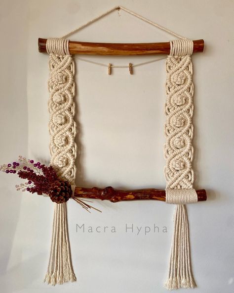 Macrame Frame, Macrame Nursery, Macrame Shelf, Free Macrame Patterns, Makramee Diy, Macrame Wall Hanging Diy, Wall Hanging Diy, Macrame Knot, Macrame Patterns Tutorials