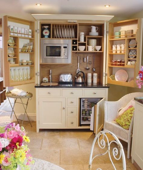 10 ingeniously designed compact kitchen units Compact Kitchen Unit, Compact Kitchen Design, Organiser Cucina, Outdoor Kitchen Appliances, Regal Design, Kitchen Stand, Tiny House Kitchen, Compact Kitchen, Small Space Kitchen