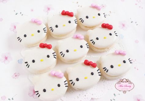 Hello Kitty macarons by @miss.sweety on instagram Hello Kitty Macarons, 35th Birthday Cakes, Hello Kitty Baby Shower, Homemade Valentines Gift, Hello Kitty Birthday Cake, Vintage Birthday Cakes, Macaron Flavors, Hello Kitty Baby, Kitty Cafe