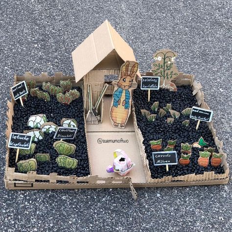 Peter Rabbit Garden Ideas, Shoebox Garden, Peter Rabbit Activities, Peter Rabbit Diy, Cardboard Garden, Vegetables Craft, Rabbit Stuff, Cardboard Play, Garden Crafts For Kids