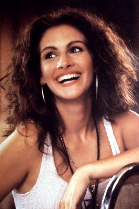 Julia Roberts: Pretty Woman. I went to Branson, Missouri and while I was shopping in a store, the store clerk said I looked like her! 😃 Pretty Woman Film, Pretty Woman Movie, Jennifer Grey, Woman Movie, Farrah Fawcett, Actrices Hollywood, Julia Roberts, Cara Delevingne, Iconic Movies