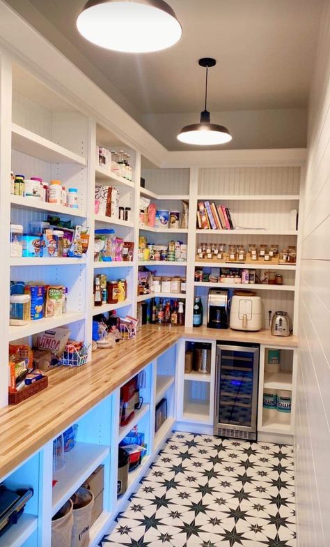 Walk In Pantry Ideas, Pantry Renovation, Pantry Closet Design, Pantry Layout, House Pantry, Dream Pantry, Pantry Laundry Room, Pantry Laundry, Pantry Room