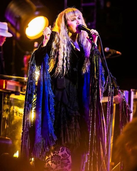 Rock And Roll Girl, Stephanie Lynn, Stevie Nicks Style, Stevie Nicks Fleetwood Mac, Music Center, Wild Heart, Music Centers, Beautiful Voice, Aesthetic Colors