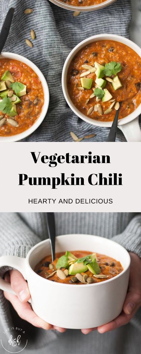 Vegetarian Pumpkin Chili, Pumpkin Chili Recipe, Vegetarian Soups, Vegetarian Chili Recipe, Veggie Chili, Lentil Chili, Pumpkin Chili, Red Lentils, Slow Cooker Chili