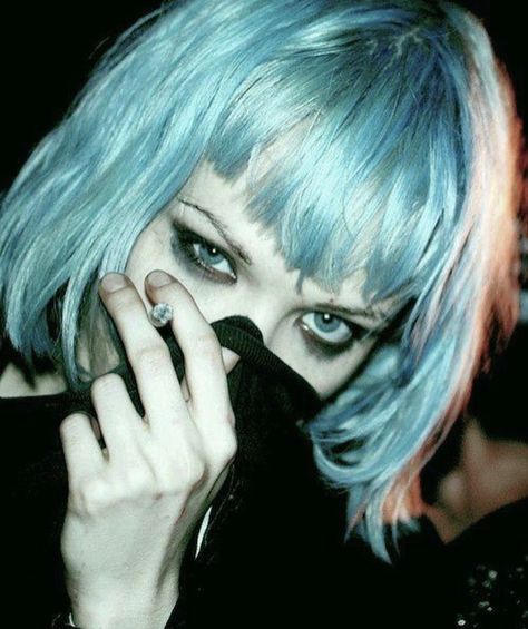 Short Shaggy Haircuts, Crystal Castles, Kei Visual, Castle Aesthetic, Crystal Castle, Dyed Hair Inspiration, Alt Girls, Cool Makeup Looks, Dark Ages