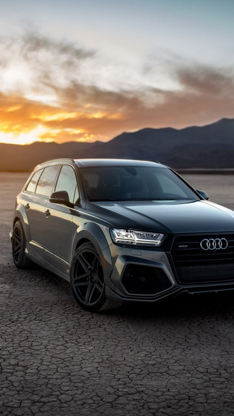 Audi Q7 Black, Audi Sedan, Wallpapers Cars, Audi Sq7, Luxury Cars Audi, Audi Q8, Car Hd, Audi Rs3, Car Inspiration