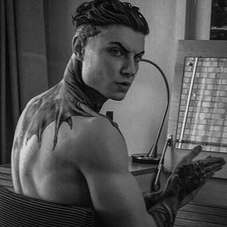 111.5k Followers, 177 Following, 492 Posts - See Instagram photos and videos from 𝕵 𝖔 𝖗 𝖉 𝕷 𝖎 𝖉 𝖉 𝖊 𝖑 𝖑 (@jord_liddell) Male Models Tattoo, Bad Boy Aesthetic, Inked Men, Eye Tattoo, Tattoo Model, Character Aesthetic, Instagram Foto, Male Body, Male Beauty