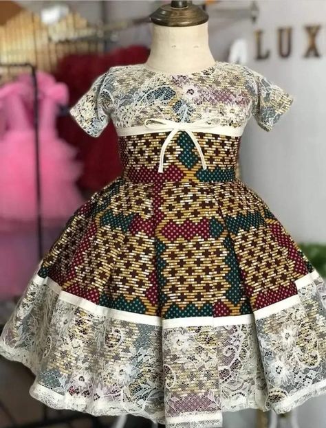 Girls African Dresses Kids, Children Bubu Gown Styles, Kids Ankara Styles Children, Ankara Styles For Kids, Boubou Styles For Women, Fancy Short Dresses, African Attire Dresses, Princess Dress Kids