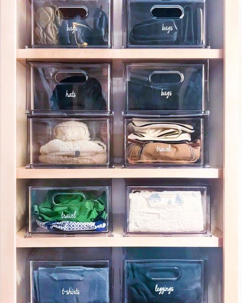 Home Edit Closet, Easy Closet Organization, Pack Rat, Organizational Tips, Simple Closet, Home Edit, Organization Station, Wardrobe Organisation, House Organisation