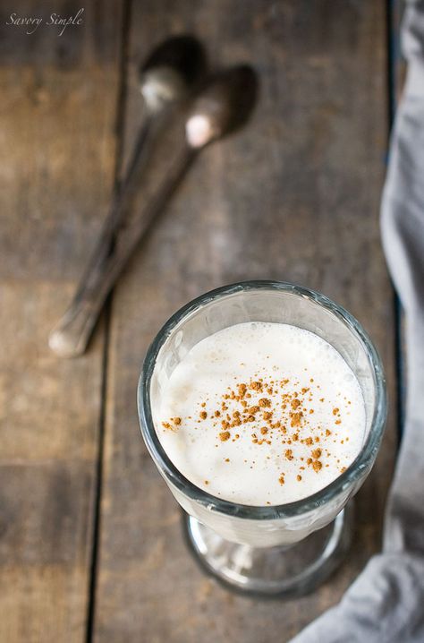 I'm sorry? Rumchata? How have I never heard of this?! Vanilla Rumchata Milkshake Recipe ~ Savory Simple Rumchata Drinks, Rumchata Recipes, Rum Chata, Cream Drinks, Boozy Milkshake, Ice Cream Drinks, Milkshake Recipe, Milkshake Recipes, Milk Shake