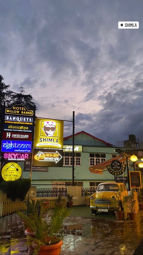 Shimla Shimla Snapchat Stories, Shimla Snap, Shimla Snapchat, Shimla Aesthetic, Fake Aesthetic, Creative Snapchats, City Life Photography, Funny Snapchat Pictures, Funny Snapchat