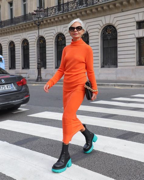 Instagram post by Grece Ghanem • Oct 5, 2021 at 5:44pm UTC Grece Ghanem, Knitted Dress Outfit, Cream Knitted Dress, Belted Wrap Coat, Orange Tiger, Botas Chelsea, Winter Dress Outfits, Black Slip Dress, Ribbed Knit Dress