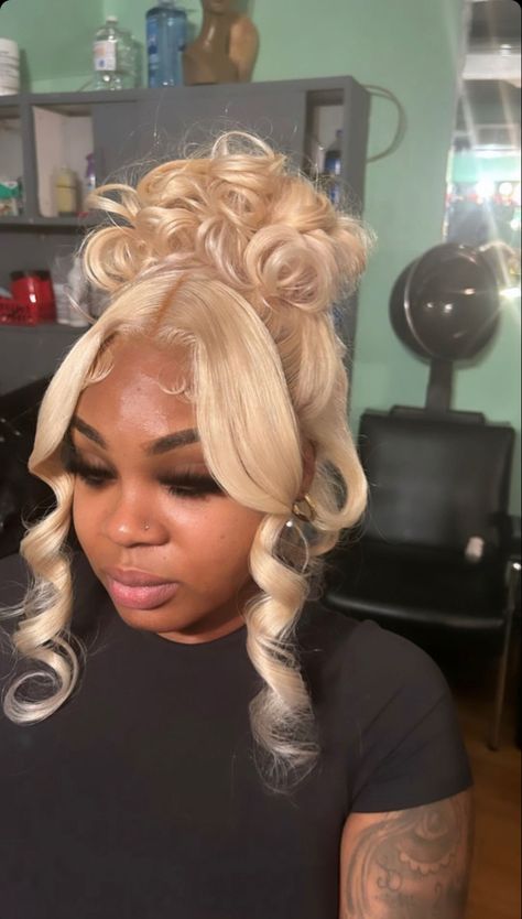 Blonde Lace Front Ponytail, 613 Wig Hairstyles Updo, Blonde Wig Hairstyles For Prom, Lace Front Wig Ponytail Black Women, Blonde Wig Pinned Up, Up Wig Hairstyles, Blond Frontal Ponytail, Lace Front Wigs Two Ponytails, Ash Blonde Wig Black Women Updo