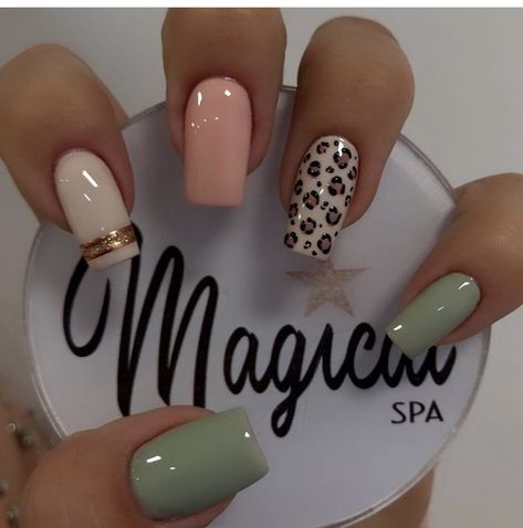 Ariana Nails, Unghie Sfumate, Cheetah Nails, Leopard Nails, Pretty Nail Art Designs, Pretty Nail Art, Classy Nails, Pretty Acrylic Nails, Chic Nails