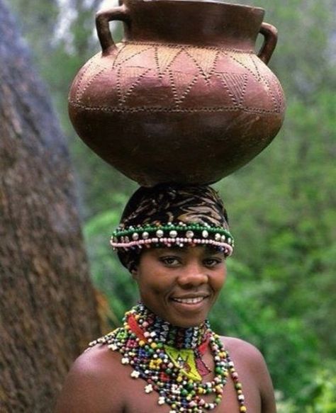 Away To Africa Travel & Tours on Instagram: “What is unique about Zulu Culture? Ancestors are believed to live in the spirit world unKulunkulu (the greatest of the great) and are…” Zulu Women, Africa People, Kwazulu Natal, African People, Out Of Africa, We Are The World, Southern Africa, African Culture, African Beauty