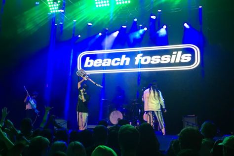 Beach Fossils Brought Chill Waves to Dallas This Weekend Beach Fossils Band, Fossils Band, Concert Wall, Beach Fossils, Band Aesthetic, Gas Monkey, Good Vibrations, 80s Nostalgia, Garage Band