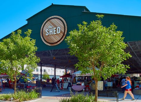 How to Shop the Shed - Dallas Farmers Market Farmers Market Food, Dallas Farmers Market, Texas Trip, Dallas Market, Dallas Skyline, Farm Fresh Recipes, Texas Roadtrip, Support Local Farmers, Winter Fruit