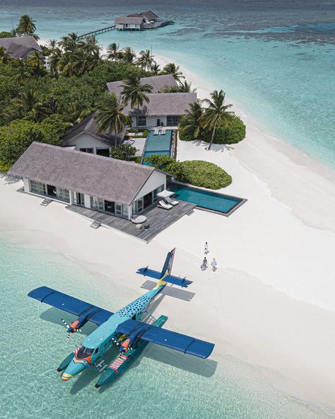 Maldives Luxury Private Island Resort | Four Seasons Voavah, Maldives Maldives Four Seasons, Four Seasons Maldives, Maldives Resort Luxury, Fantasy Country, Korcula Croatia, Luxury Island, Maldives Luxury, Regions Of The Philippines, Maldives Vacation