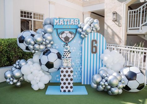 Argentina Soccer Theme Birthday Party, Messi Party Decorations, Soccer Birthday Party Ideas Decorations, Argentina Birthday Party, Spa Birthday Cake, Messi Birthday, Soccer Party Decorations, Soccer Birthday Parties, Spa Birthday