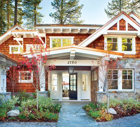 Shingle Style for the 21st Century Shingle Style Homes, Lakeside Cottage, Mountain Living, Lakefront Homes, Beach Cottage Style, Ranch Style Home, Ranch Style, Beach Cottages, Architect Design