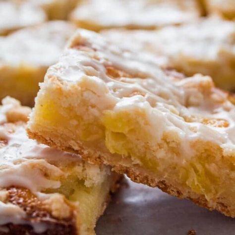 Best Pineapple Bars Recipe Pineapple Jelly Recipe, Fresh Pineapple Recipes, Pineapple Bars, Pineapple Jelly, Pineapple Cookies, Pineapple Dessert Recipes, Baked Pineapple, Pineapple Desserts, Jelly Recipe